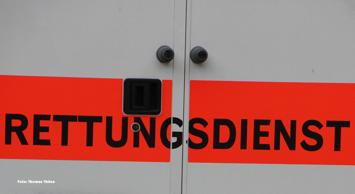  Ingolstadt: Kradfahrer kollidiert mit fünf Fahrzeugen im Stadtgebiet